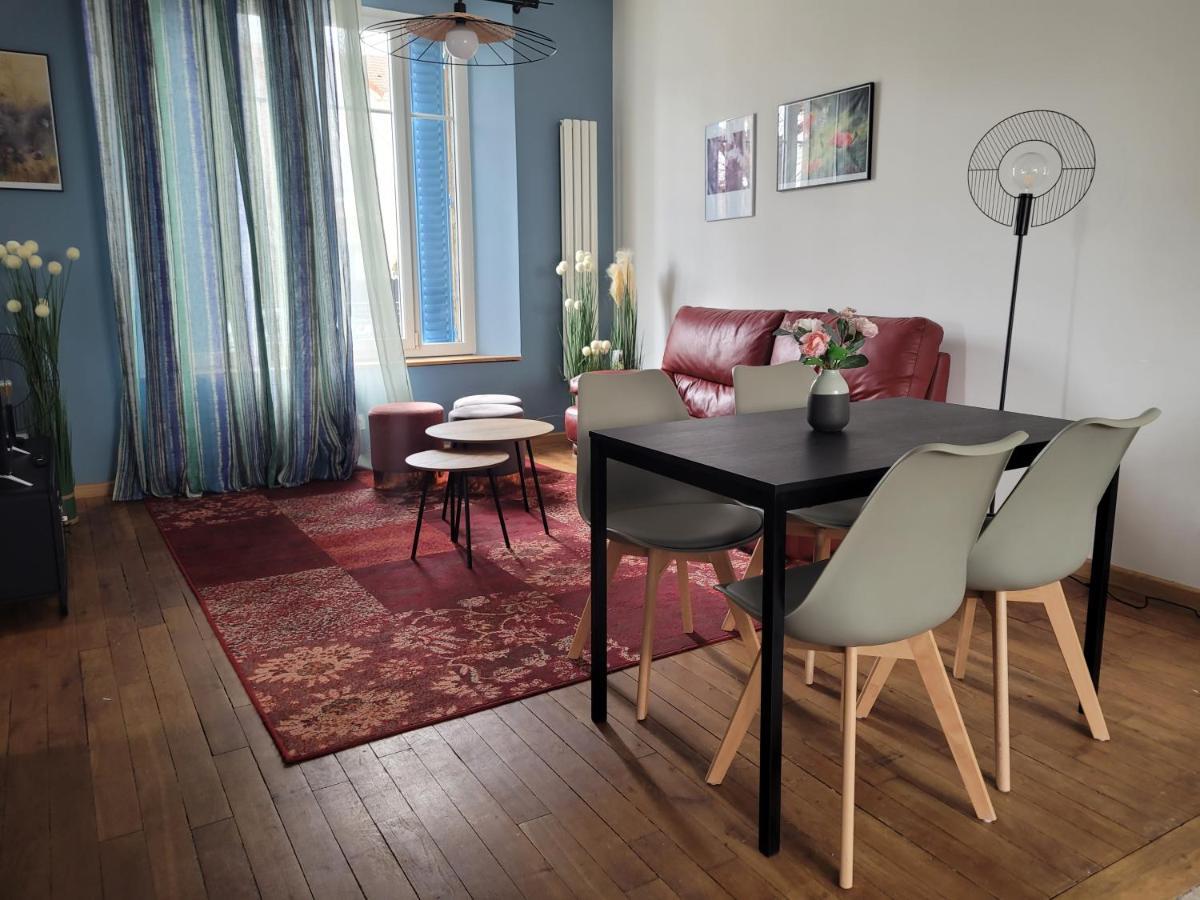 Appartements Cdg Joigny Habitación foto